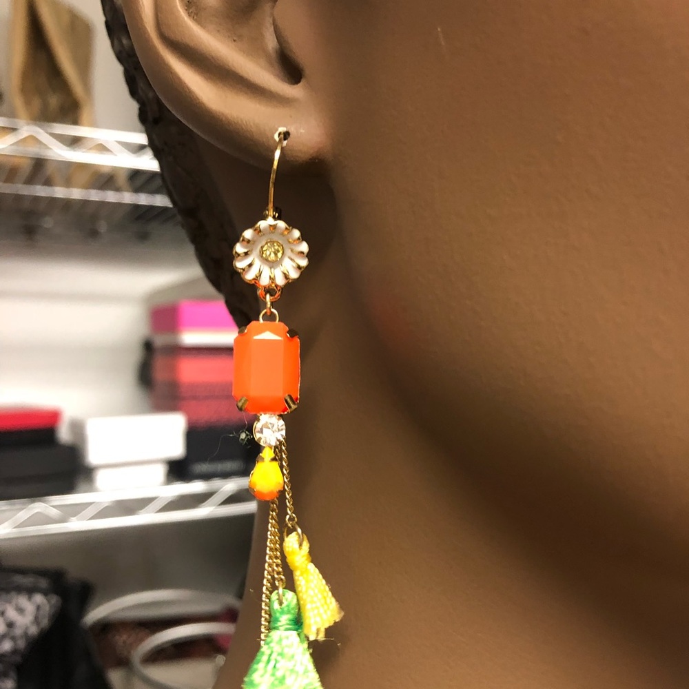 BETSEY JOHNSON JEWELRY SET - Picture 7 of 7